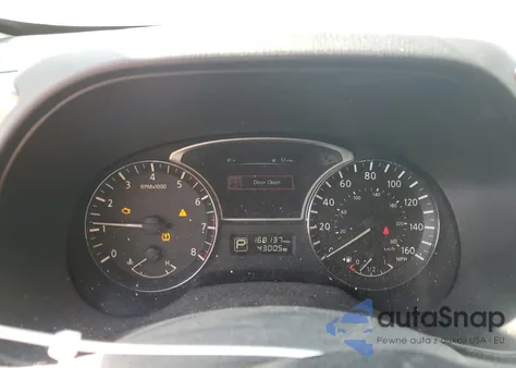 2015 Nissan Pathfinder S z USA, uszkodzony, nr VIN 5N1AR2MN9FC613510